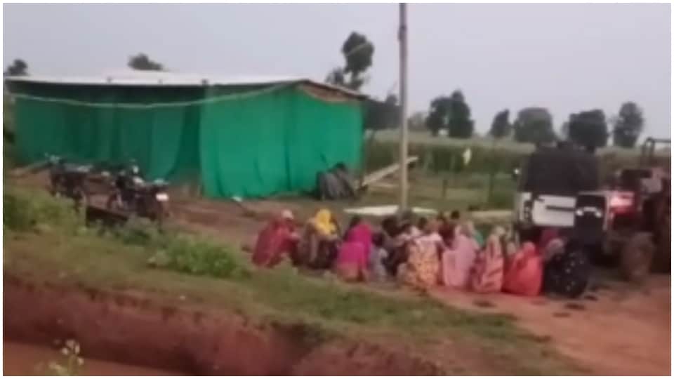 Guna Clash News: Arrow Pierces Heart, 1 Dead, Over 12 Injured in Land Dispute Among 300 People