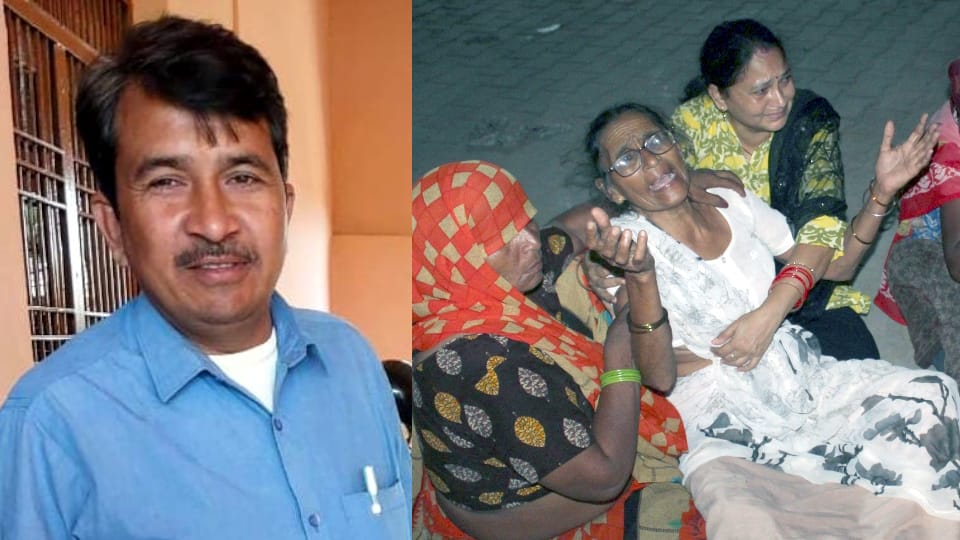 UP Hathras Murder Case Animal Health Worker Stabbed to Death, Villagers Clash and Block Highway