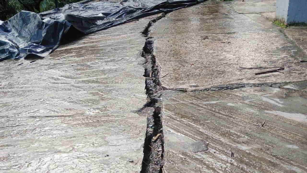 Water started seeping out near houses in Purana village and cracks have widened in 15 houses Deval Chamoli