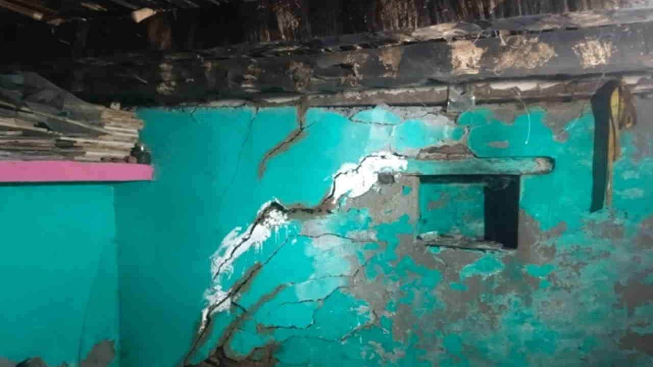 Water started seeping out near houses in Purana village and cracks have widened in 15 houses Deval Chamoli