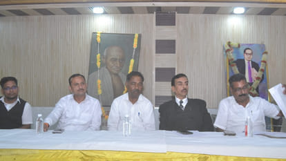 No consensus could be reached between lawyers who were busy devising strategy for agitation against the cases