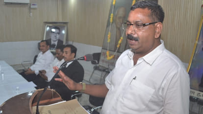 No consensus could be reached between lawyers who were busy devising strategy for agitation against the cases