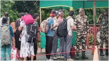 Situation is worsening in Nepal, Indian citizens returned to India through Darjeeling water tank.