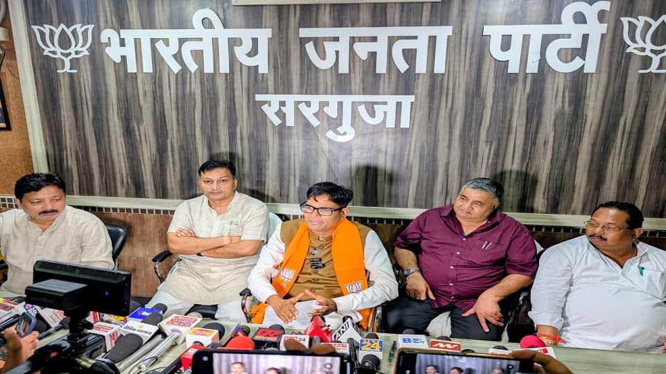 वित्त मंत्री चौधरी