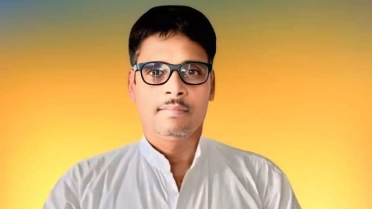 Bihar Election : तेजस्वी यादव के PA ने नहीं उठाया कॉल तो छोड़ दिया राजद; चुनाव में उतरने से पहले हत्या