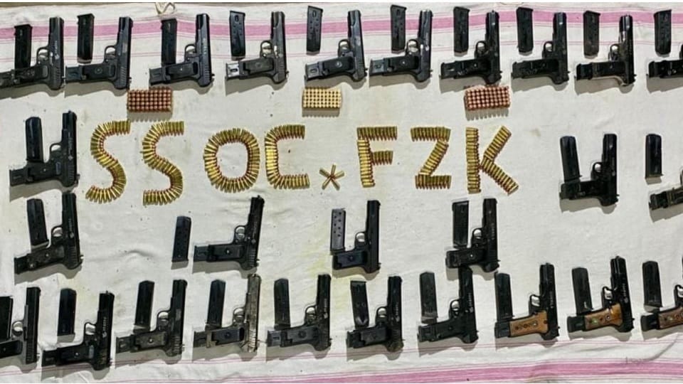 Two arms smugglers arrested 27 pistols, 470 cartridges recovered in Fazilka