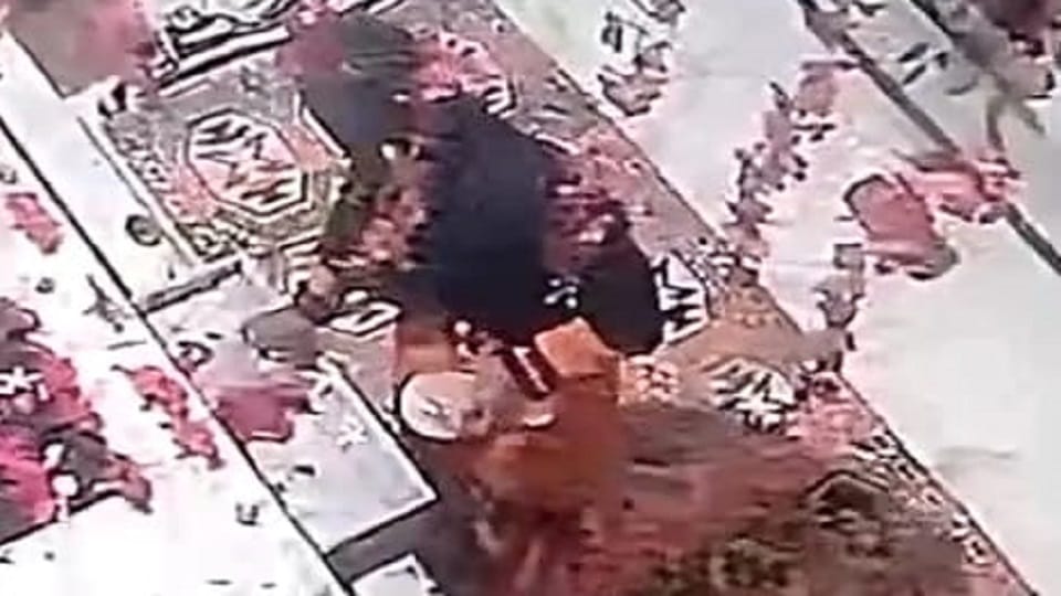 Baghpat: Silver khadau stolen from Dadi Maharaj temple, female thief caught in CCTV camera