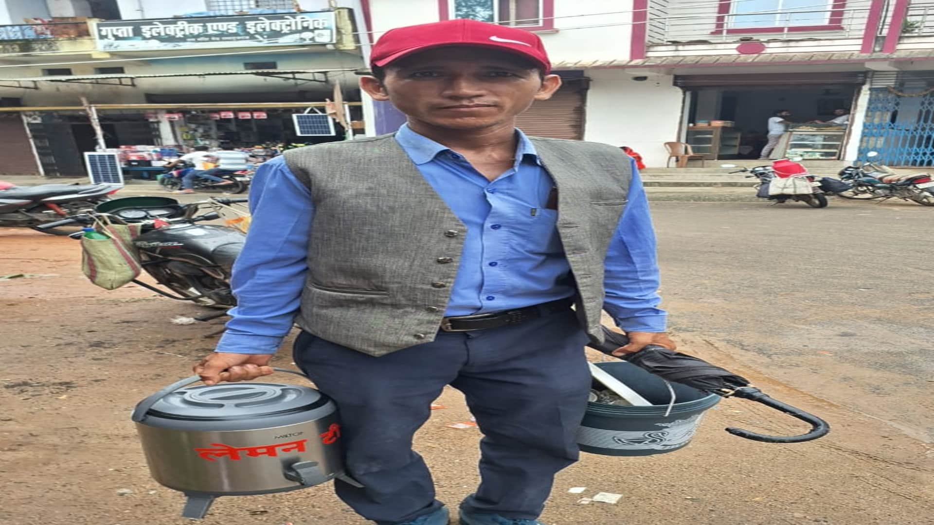 नेपाल में तनाव, रामानुजगंज का चायवाला विजय बहादुर पांच दिन तक रहा बेचैन