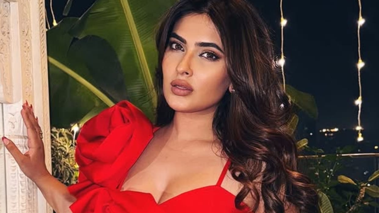 Karishma Sharma Got Badly Injured Actress Shared Health Update On Social Media