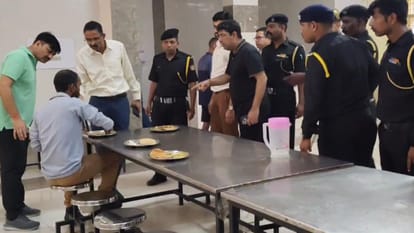 Jhansi: Hostel students in BU treated like criminals, videos surfaced, questions raised on administration