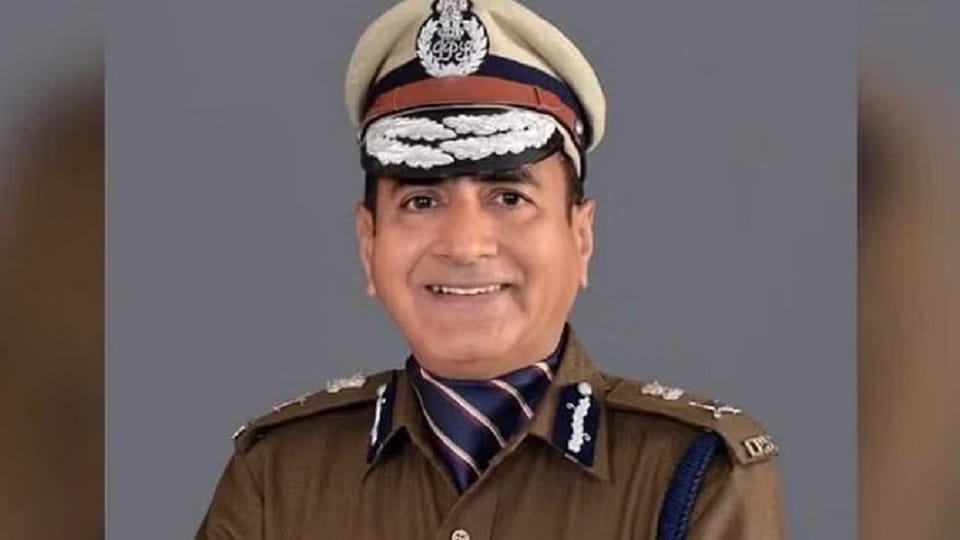 Retired IPS officer Manoj Yadav appointed as Director General of HIPA