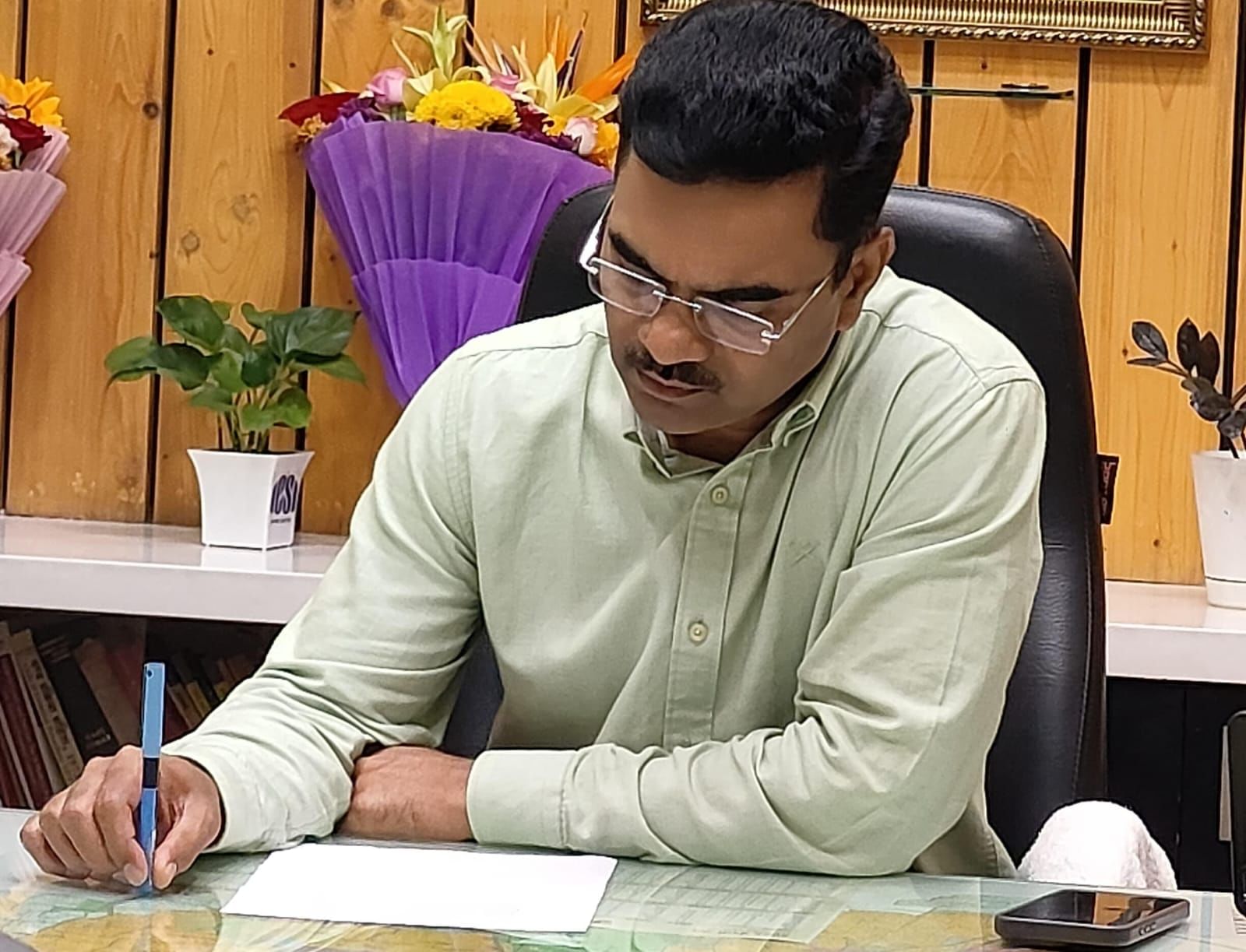 नए संभागायुक्त सुदाम खाड़े।