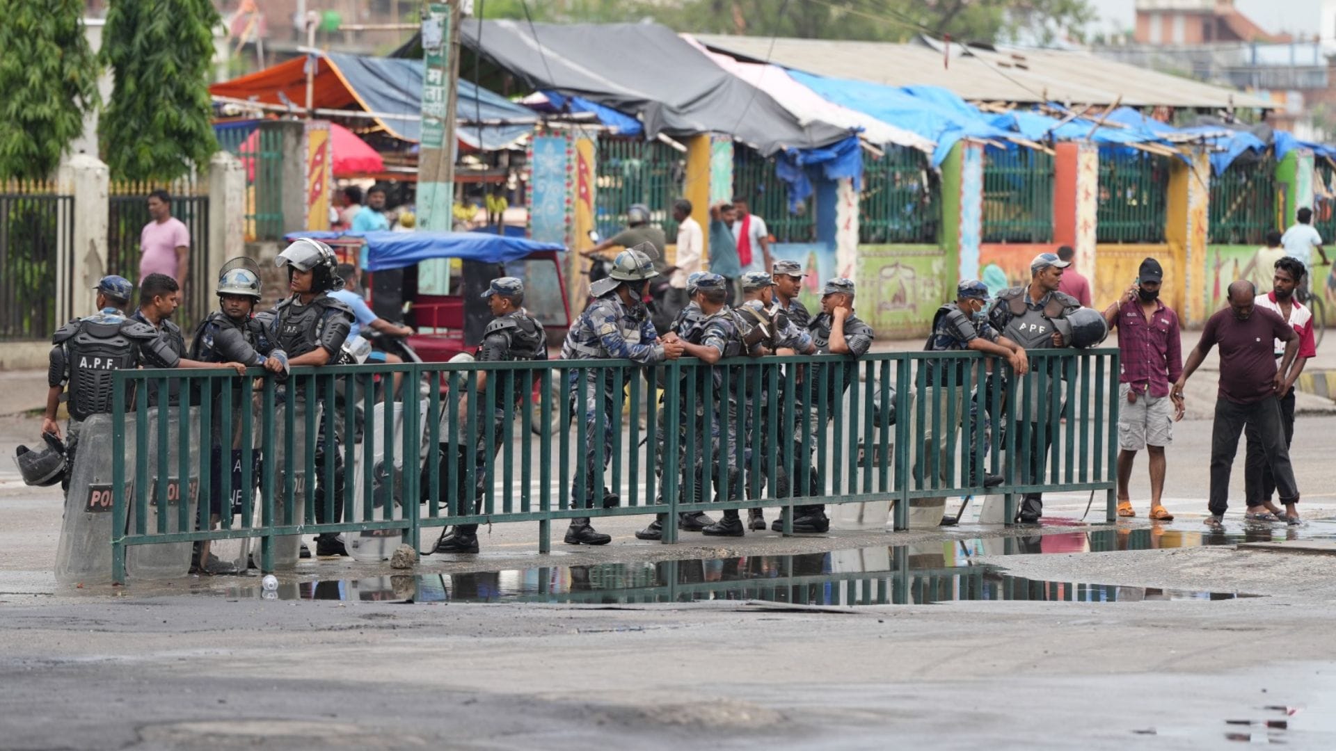 Nepal unrest Many prisoners killed in clashes in Nepal jail more than 15000 prisoners absconded amid tension