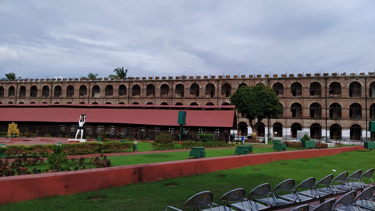 Govt hostels to boost education for underprivileged students in Latur: Minister