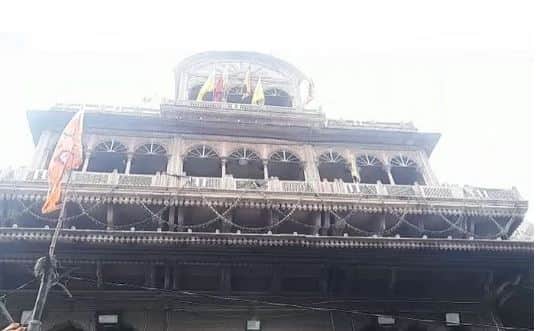 Treasure Of Bihariji Is Locked In The Banke Bihari Temple For 54 Years In Vrindavan