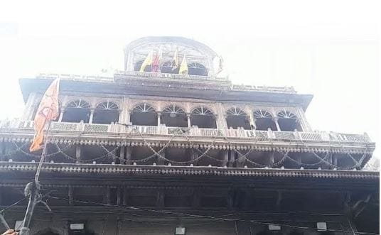 Treasure Of Bihariji Is Locked In The Banke Bihari Temple For 54 Years In Vrindavan