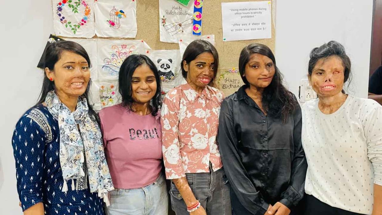 ICCCL Foundation Visits Chhanv Foundation Under Met Acid Attack Survivors