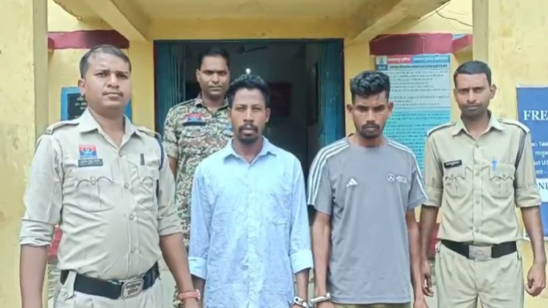 पुलिस के गिरफ्त में आरोपी