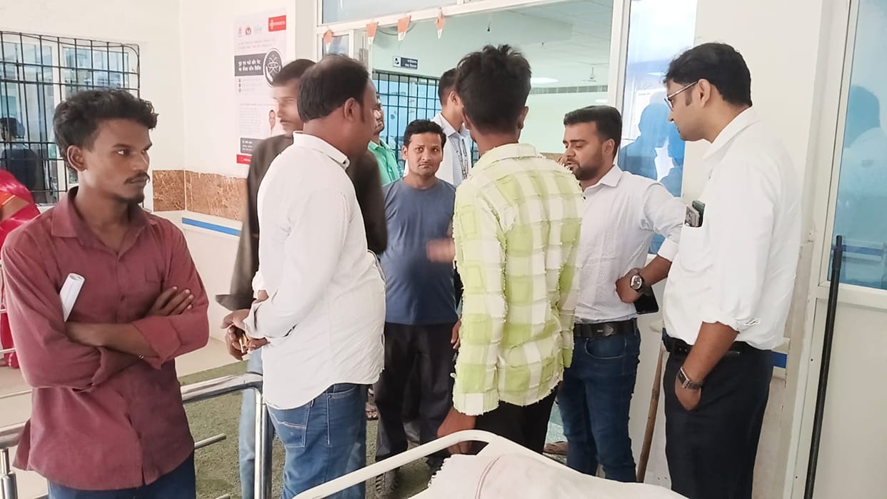 Bihar Accident: Young man dies, two injured in road accident in Darauli