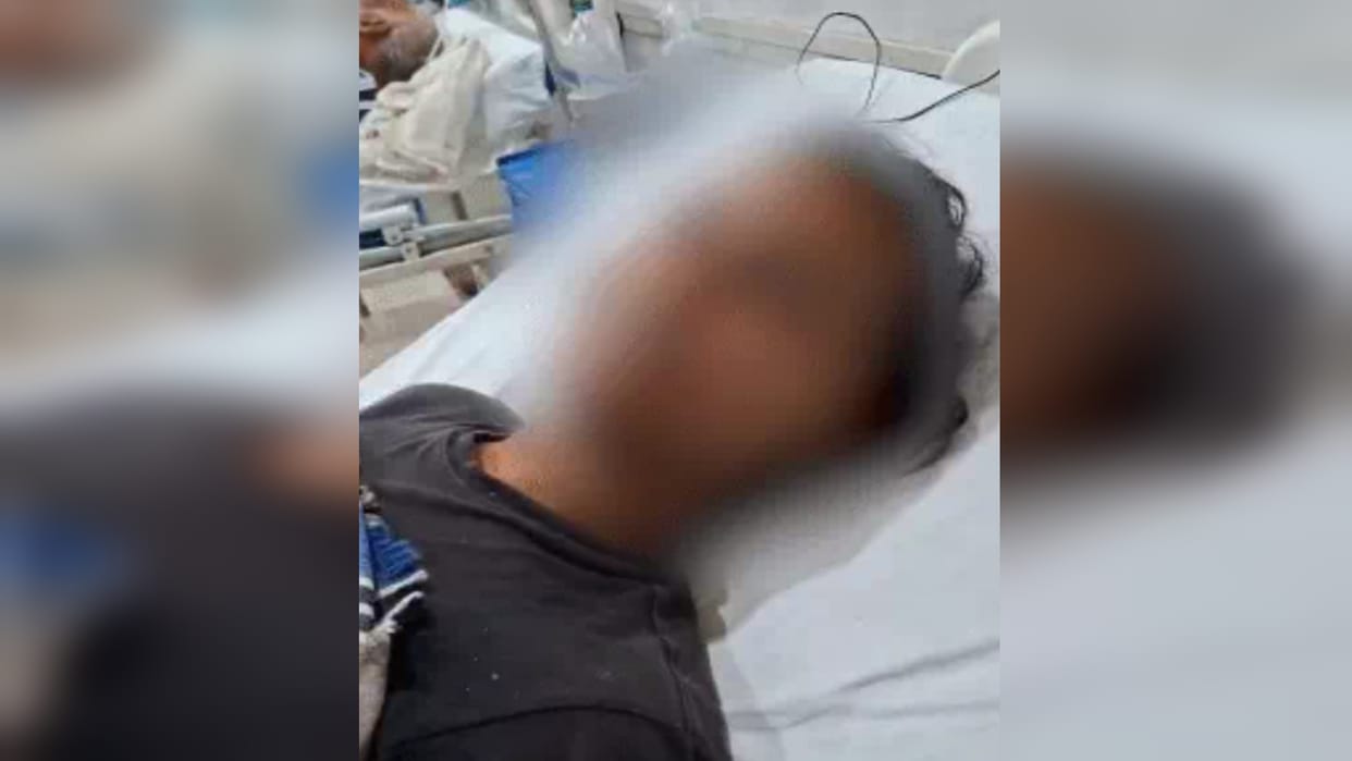 While dancing with girls, the teenager realized for the first time that he was a girl, then took a horrifying