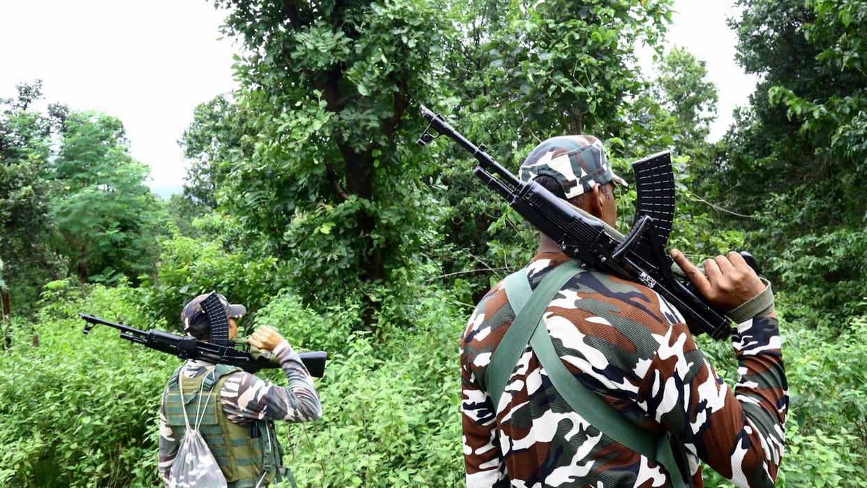 CRPF: 'Combat Soldiers' to become 'Masons'; Soldiers who enjoy masonry will be trained