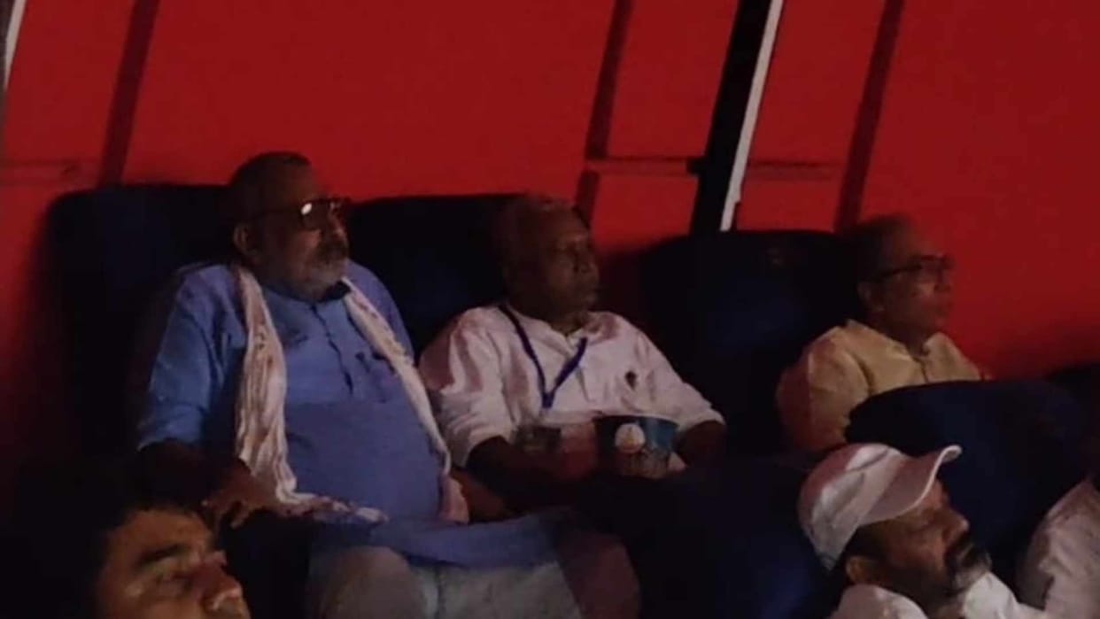 Giriraj Singh watched 'The Bengal Files' in Begusarai, appealed to the youth to watch the film