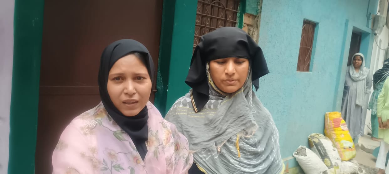 Bhopal: Bulldozer ran in the love jihad case, family members got angry, asked why no action was taken against