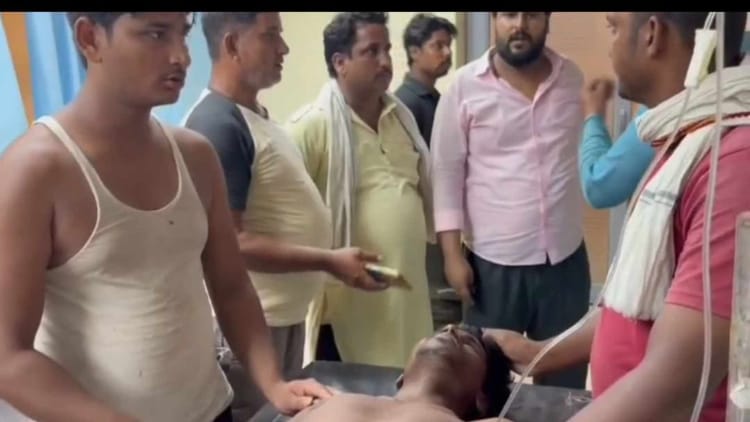 Bihar News: दरभंगा में छेड़खानी विवाद के बाद चाकूबाजी, एक युवक गंभीर रूप से घायल