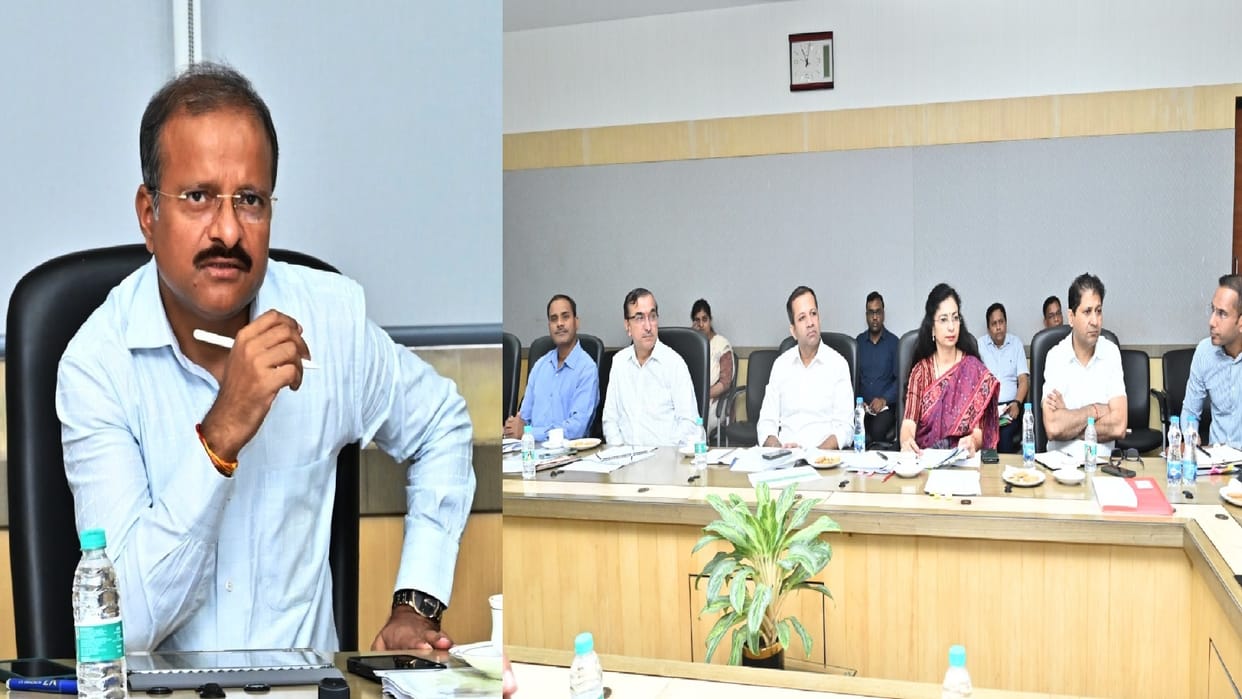 Review meeting of development works in Naxal districts at CG, CM sai Principal Secretary Subodh Singh