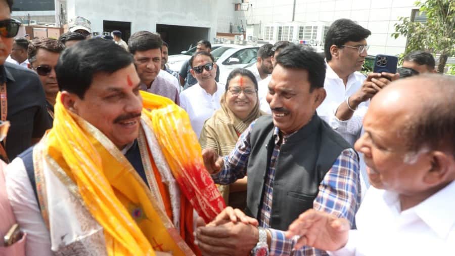 Indore News CM Mohan Yadav vhp event loudspeaker meat sales
