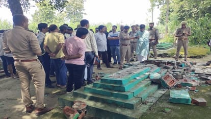 UP: Six tombs demolished in Meerut, hundreds of people created ruckus, high alert from village to city