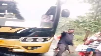 स की ठोकर से एक की मौत दूसरा घायल