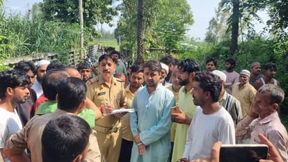 UP: Six tombs demolished in Meerut, hundreds of people created ruckus, high alert from village to city