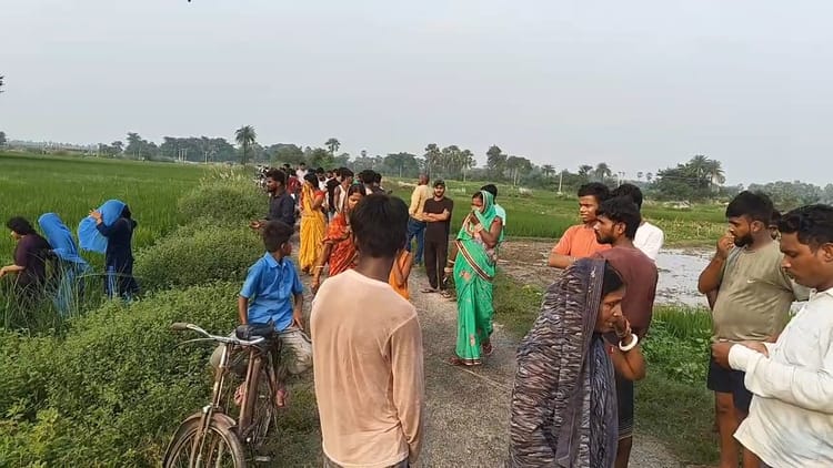 Bihar Crime News: लड़की के चेहरे पर तेजाब डालने के निशान, गला कटा! सूटकेस में शव मिलने के बाद गांव में दहशत