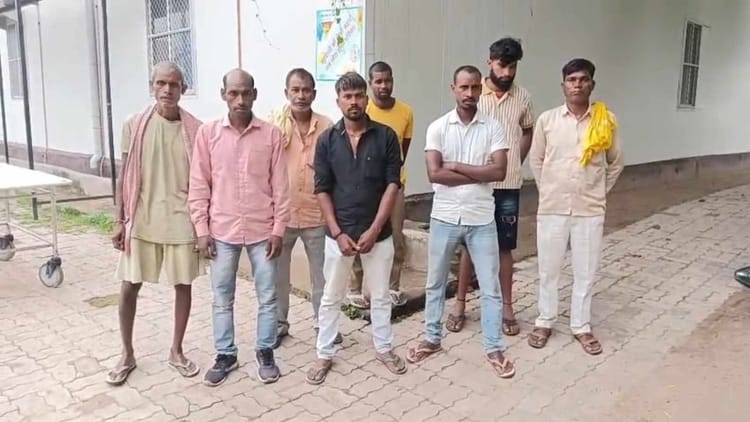 Bihar News: भोजपुर में सड़क हादसे में सफाई कर्मी की मौत, परिवार में मचा कोहराम