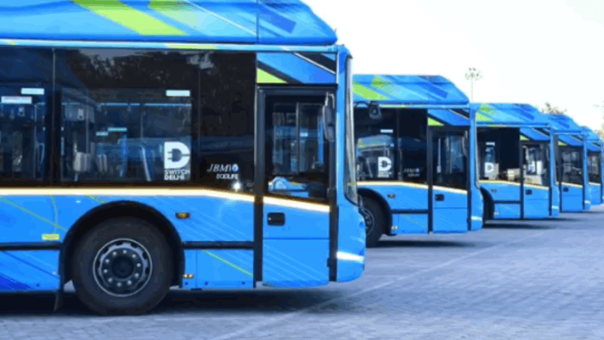 Delhi Transport Minister  Pankaj Singh issues clear directives during meeting with DTC official