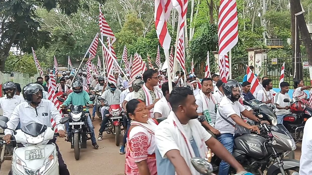 Jharkhand voice of tribal unity echoed in Ranchi, people took to streets against giving tribal status to Kurmi