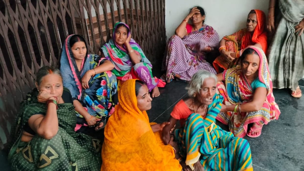 Bihar News : Two people died due to electric shock negligence of electricity department patna bihar