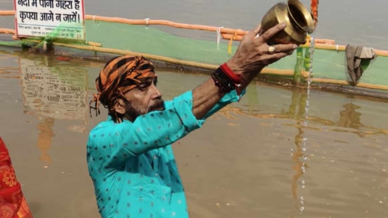 Actor Vinod Anand Singh performed the Tarpan of his ancestors, expressed his wish to revive the theatre