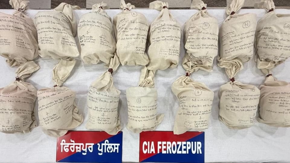 नशे की खेप के साथ तस्कर गिरफ्तार।