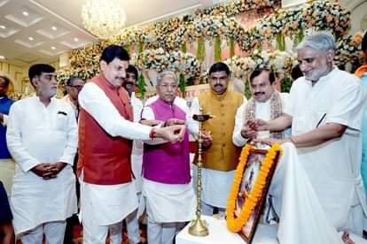 सीएम डॉ. यादव ने बिहार कार्यक्रम में हुए शामिल