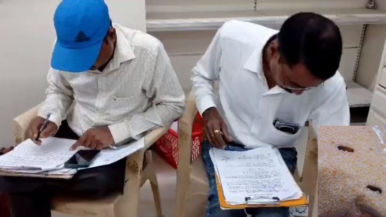 UP News Insects found in semolina and flour being sold in shopping mall video goes viral