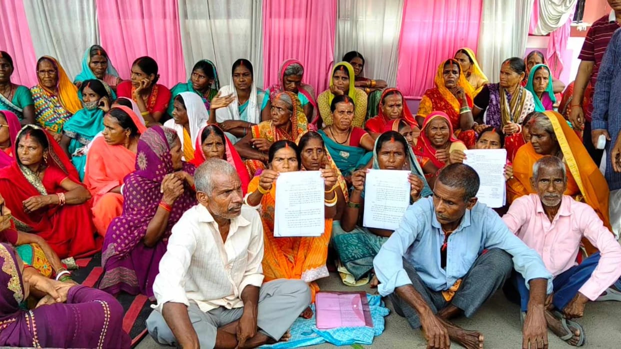 Dumraon double murder case: Family members of innocent children sit on hunger strike