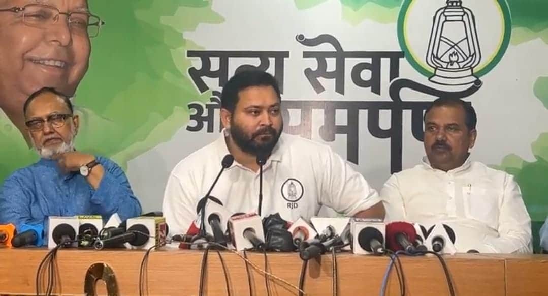 नेता प्रतिपक्ष तेजस्वी यादव।