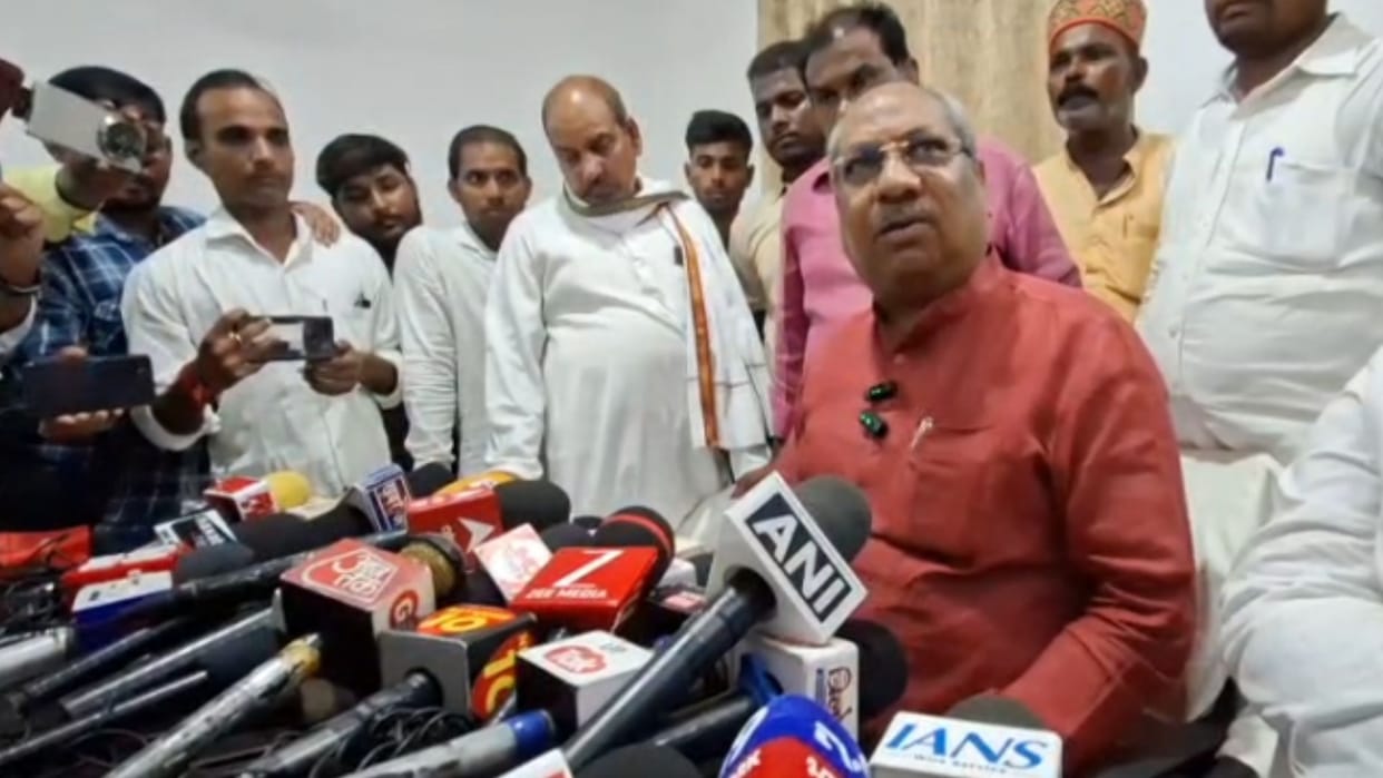 Minister Sanjay Nishad big statement regarding Supreme Court decision on Waqf Act in ballia
