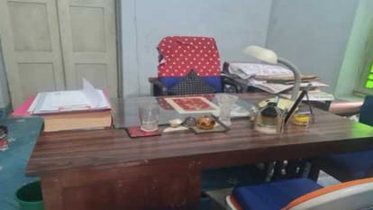 Dr. Ramkumar Verma showed society in a one-act play, he kept Ram in his mind
