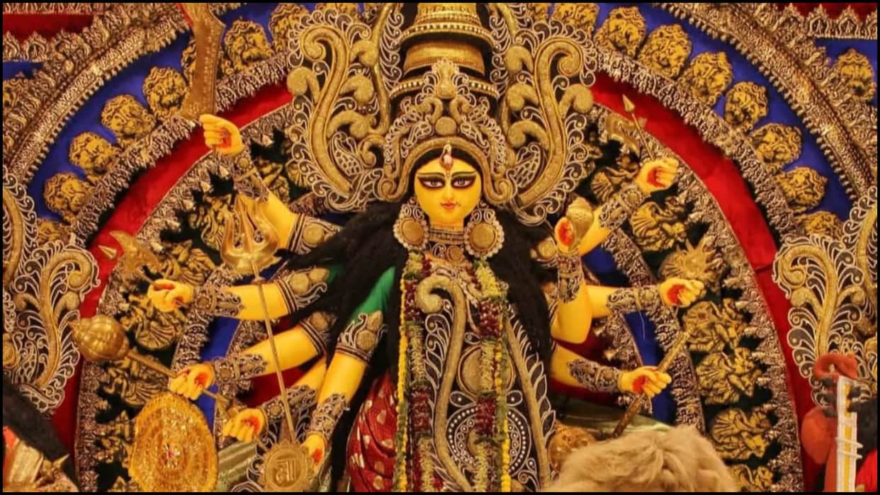 Shardiya Navratri 2025 Famous Devi Temples in Delhi-NCR to Visit During Navratri Check Locations