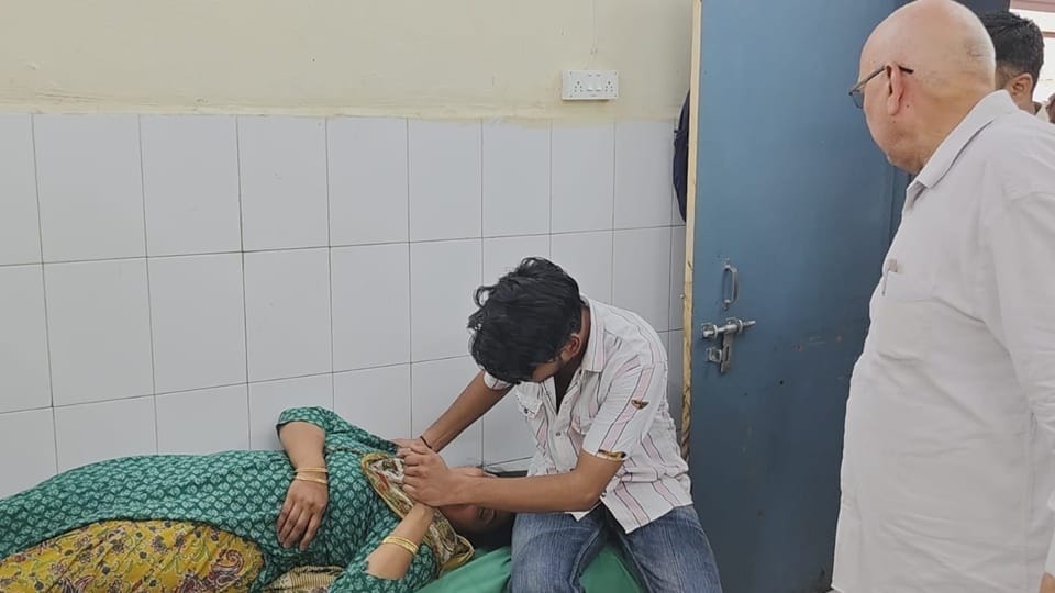 Amroha: Woman's condition deteriorated during conversation in CO office, case of Gajraula