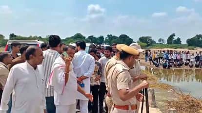 Rajasthan News Jaipur Road Accident Family of 7 Killed 7 Drowned Khari River antim sanskar Phulia Kala Village