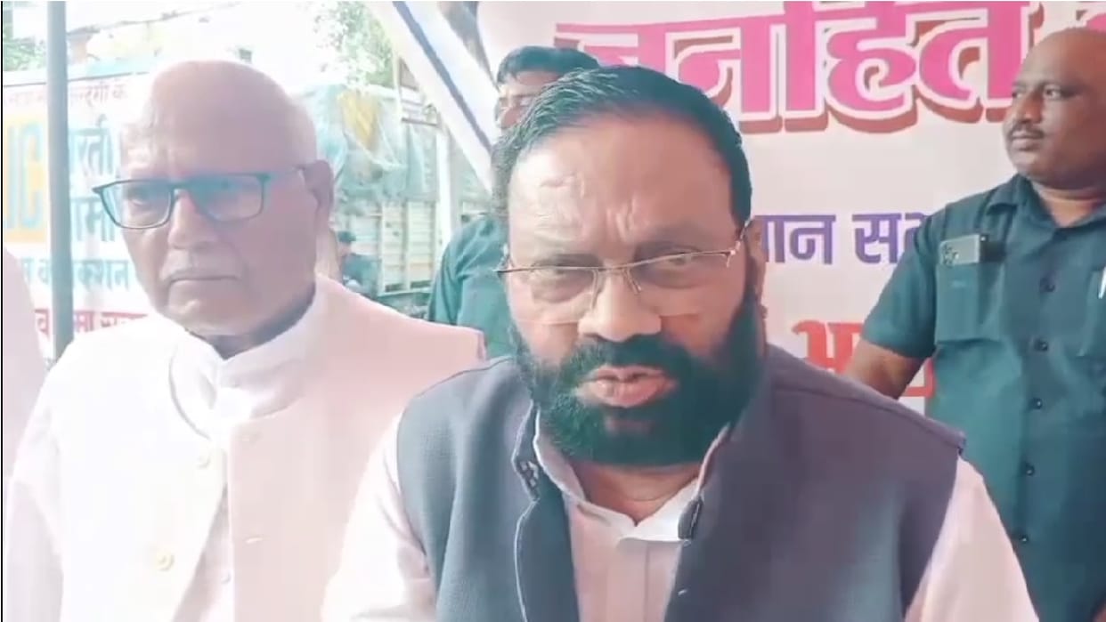 Swami Prasad Maurya took a sarcasm at Akhilesh Yadav